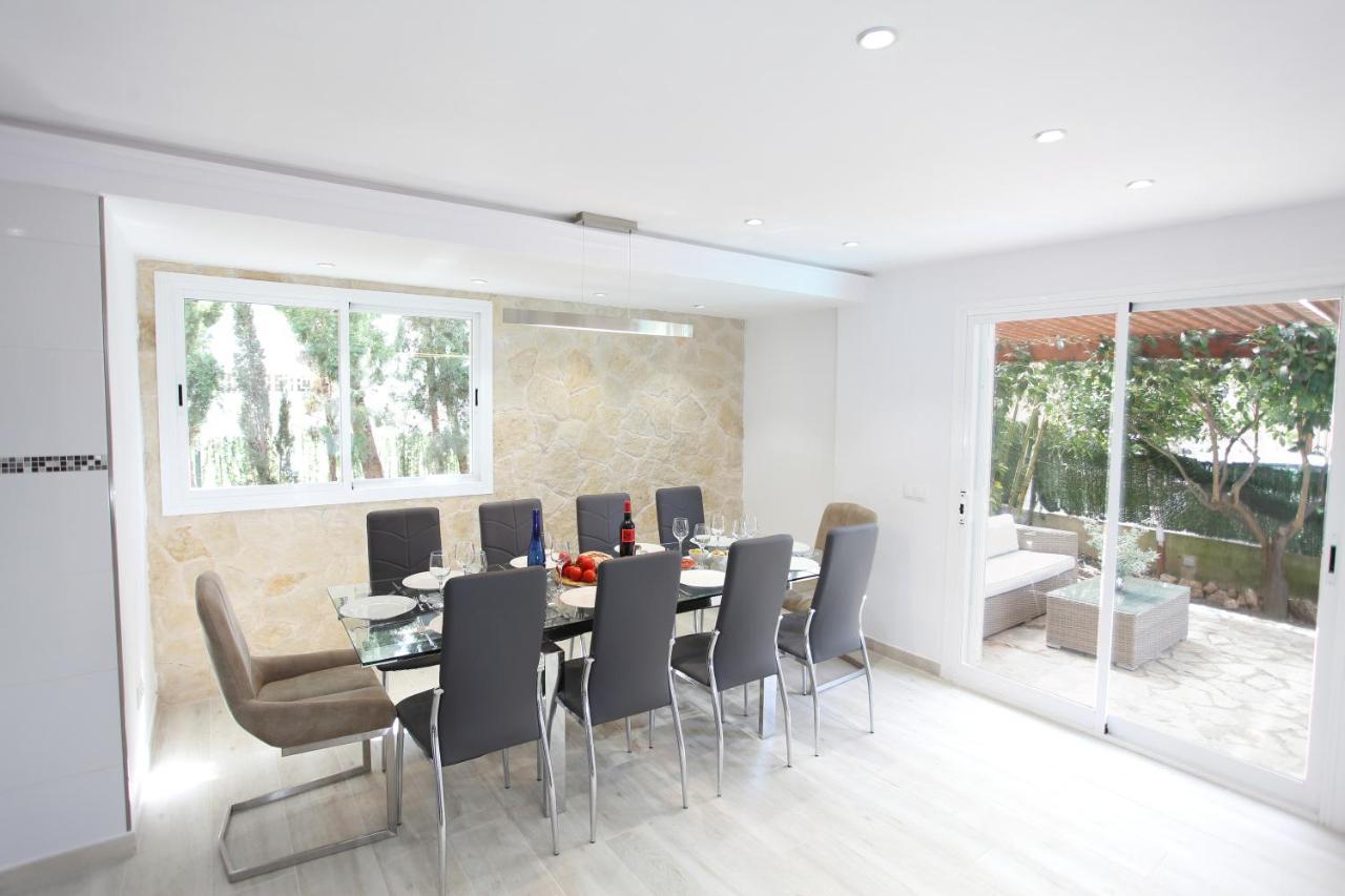 Villa Tropical Garden, With Pool Near The Alcudia (Mallorca)